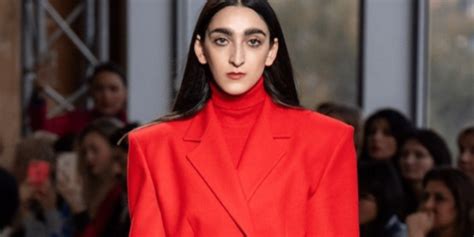 primo abito fatto da gucci 1926|Tracciare l’evoluzione di Gucci .